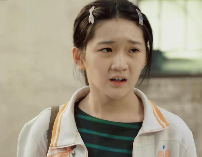 《我的山与海》最让人心疼的，
不是历经坎坷的方婉之，
也不是一路吃苦过来的李娟，