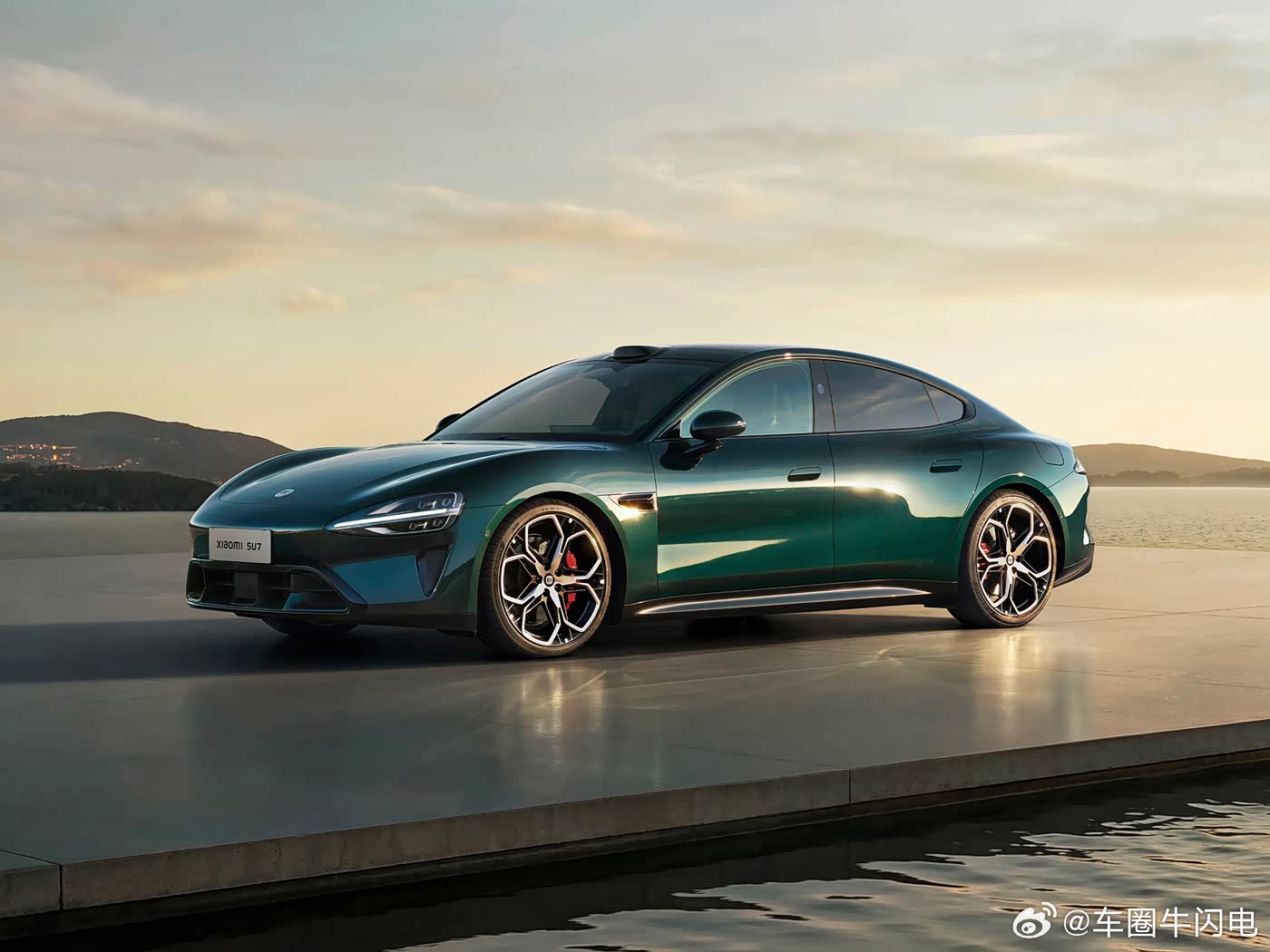 小米SU7涨价了！能战胜特斯拉Model 3 吗？新款小米SU7发布，相比老款，