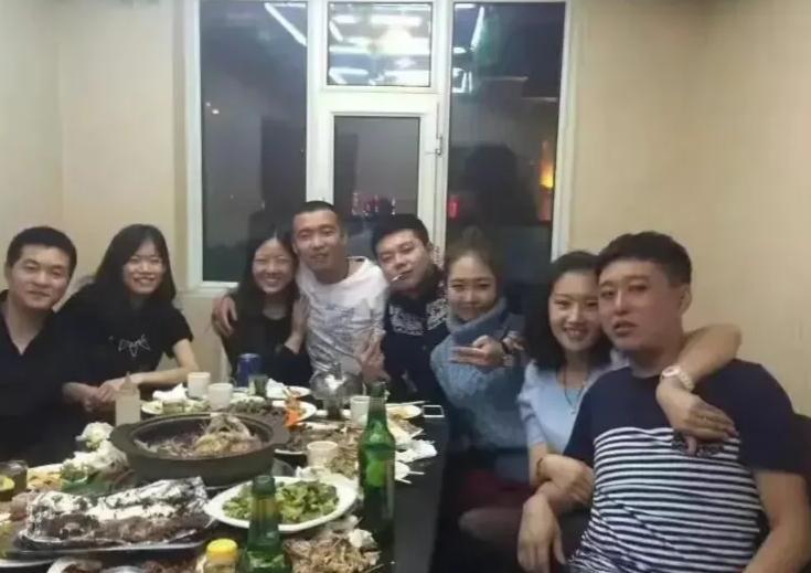 八年前和八年后对比，原来人可以变化这么大!