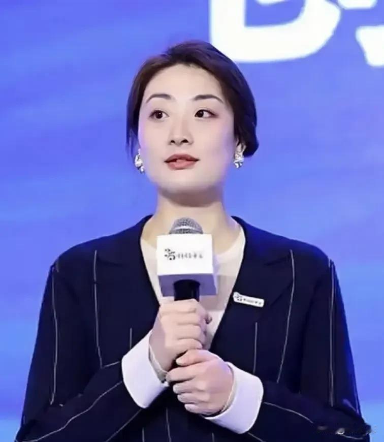看起来协议规定了杜建英方承认股权归宗馥莉，但前提是宗馥莉通过jh成立身后信托并注