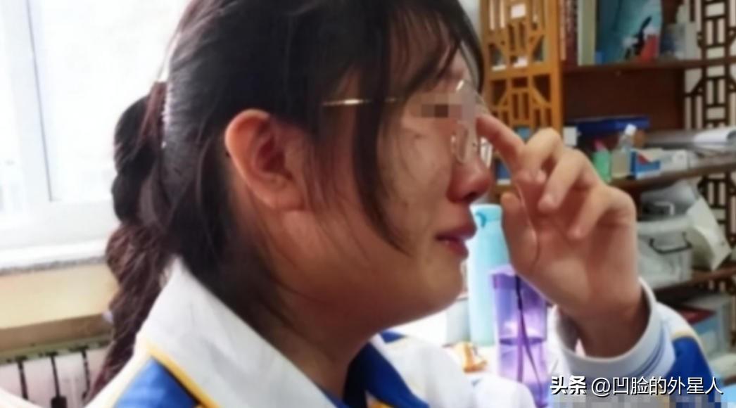 2013年，福建一女生高考志愿落榜，成绩只有364分，但女孩却坚称自己考了586