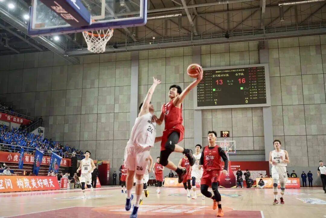 上一场仅温州输10分的金华，有没有机会在晋级门槛前，掀翻温州队？晋级一步之遥的金