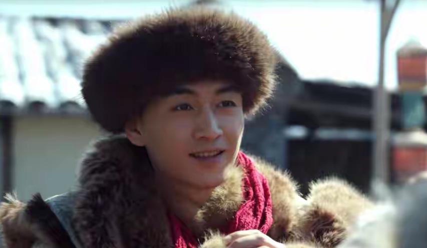 《大生意人》科尔沁篇，陈晓演活古平原：文弱书生谈正事时，眼神一转判若两人，演技封