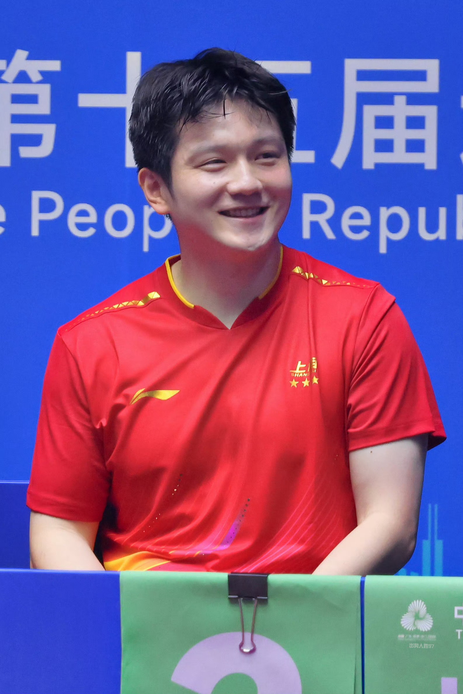 大家中午好刚上线的宝宝来给点点助力每天会清空投给宝宝需要你助力！需要你助力！需要