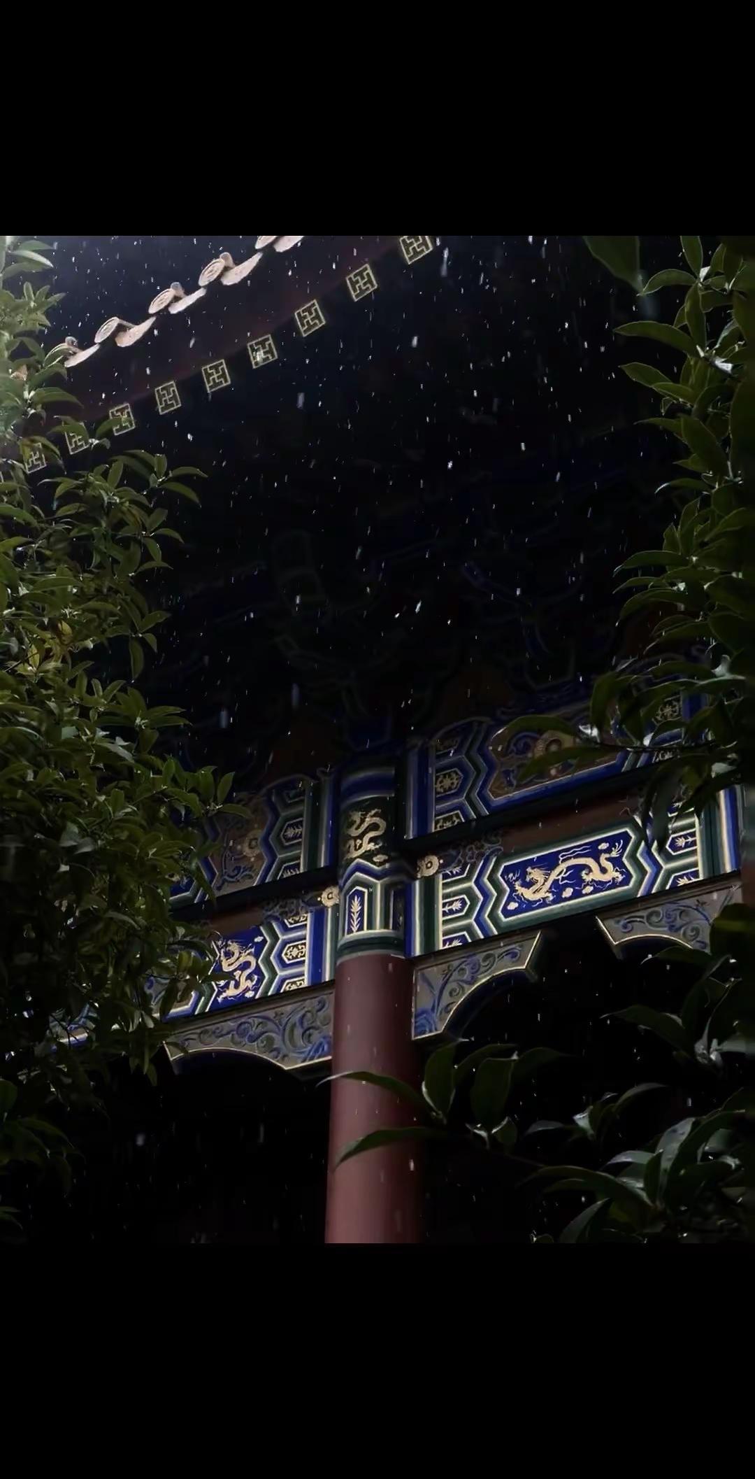 回复 @山见青的评论 姐妹 出手古言