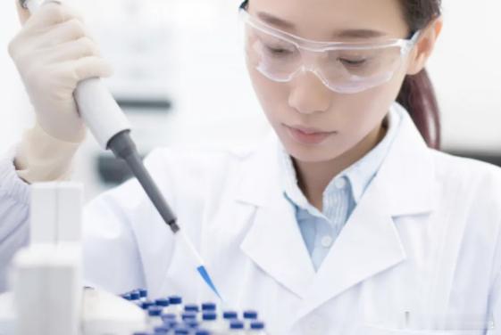 人机协同：工业5.0时代的检验医学！检验医学正朝着提供更快速、精准诊断的方向发展