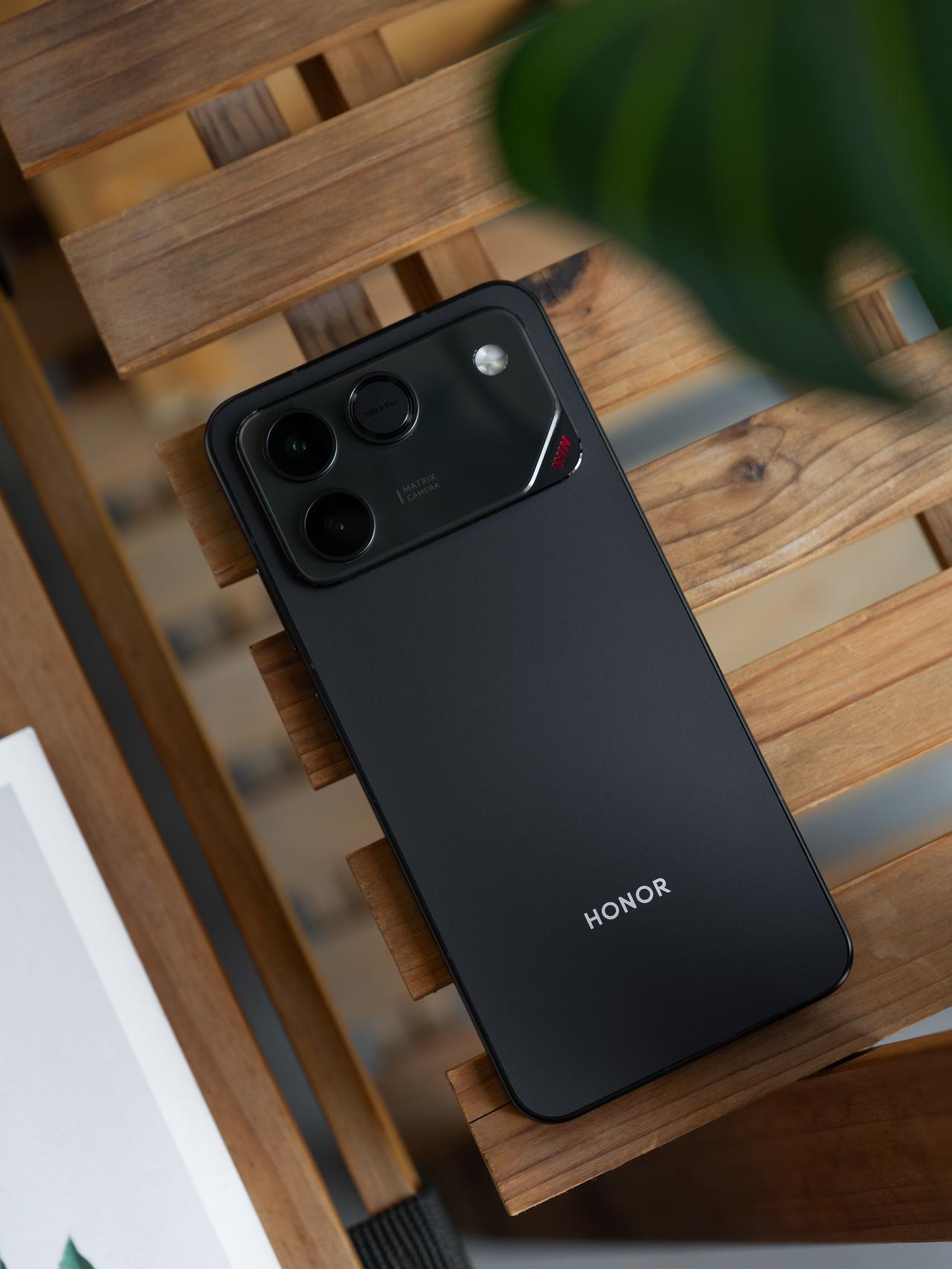 再聊一下WIN RT这个机子，在GT系列的基础上进化而来，方向依旧是没有变的。这