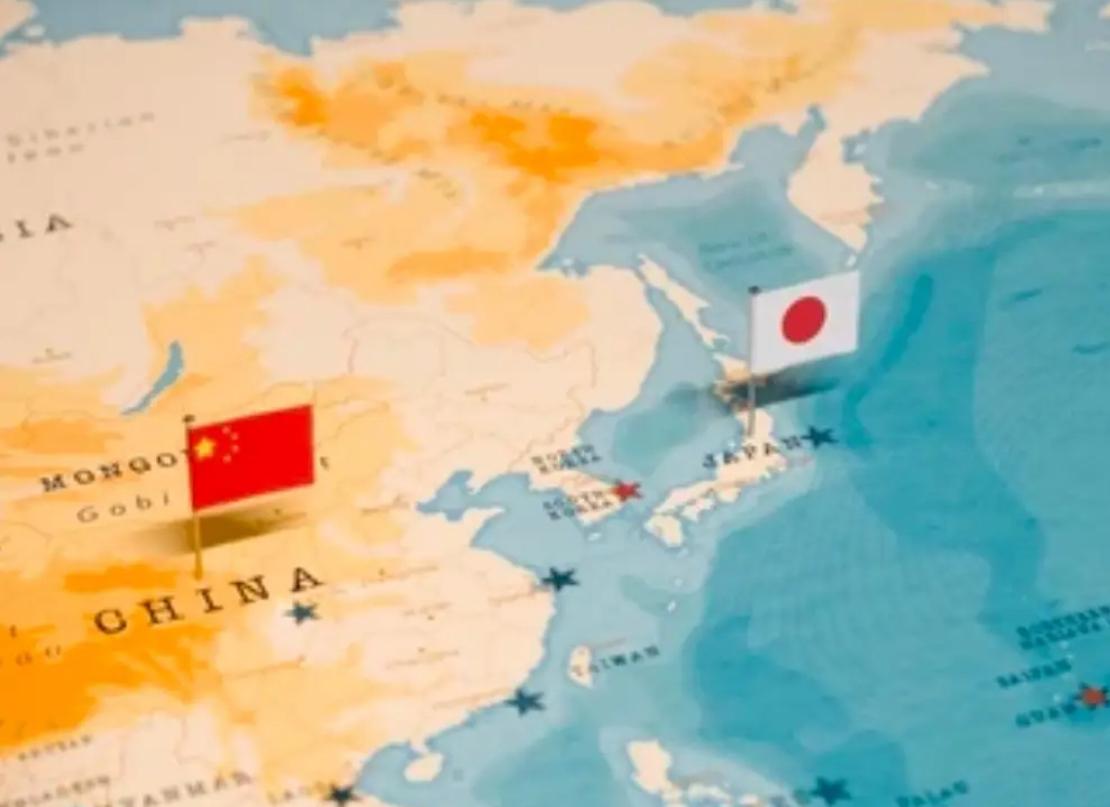 接触过大量日本人后，我可以很负责任的说：1：绝大部分日本人对于二战期间的暴行都知