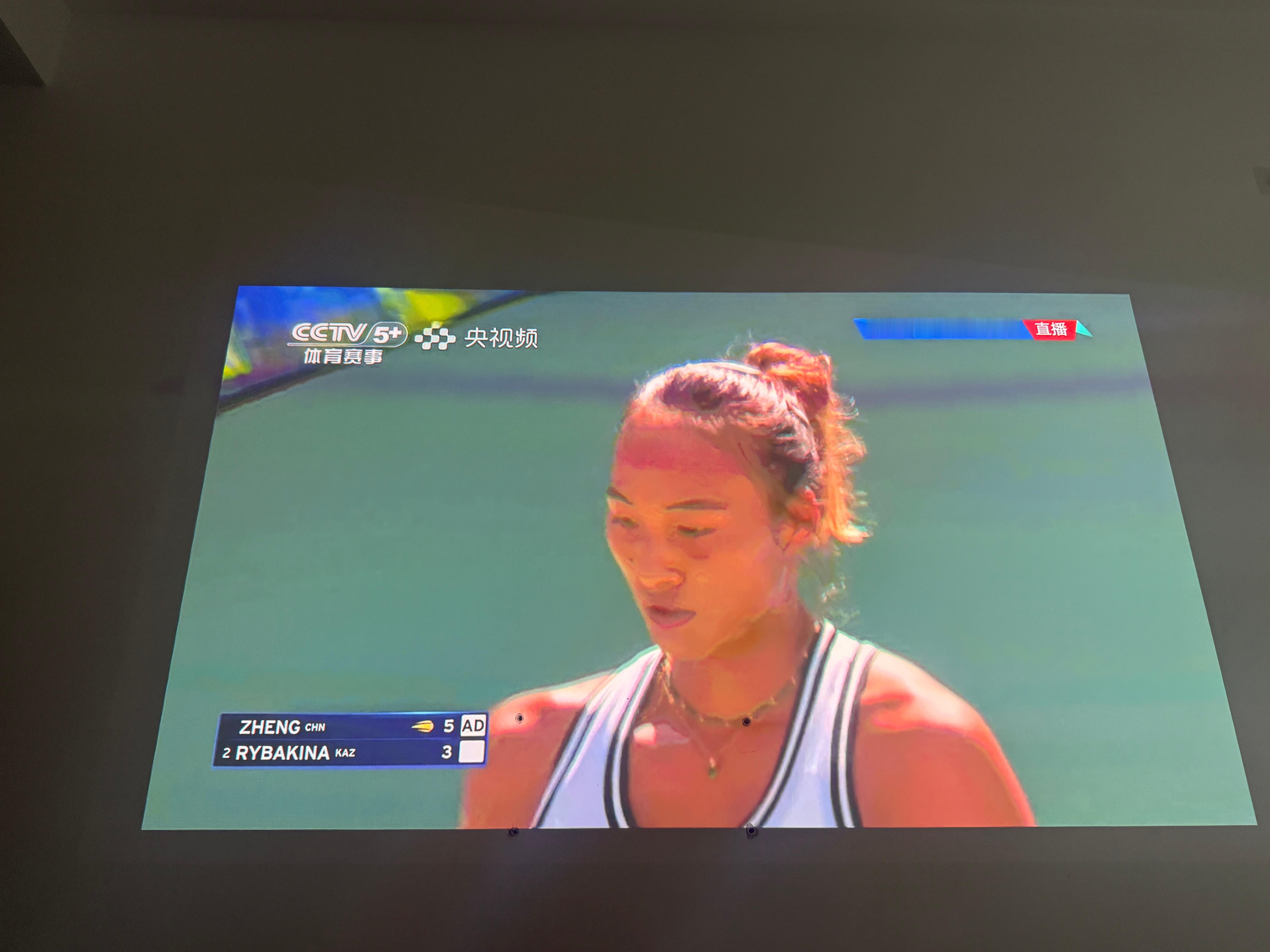 输了 但是输给世界第一了想哭 但脸上劲劲的郑钦文2026的美网之旅最大的意义在于