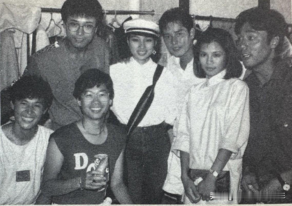 都是熟悉的面孔，而我最爱的那个人依旧翁美玲