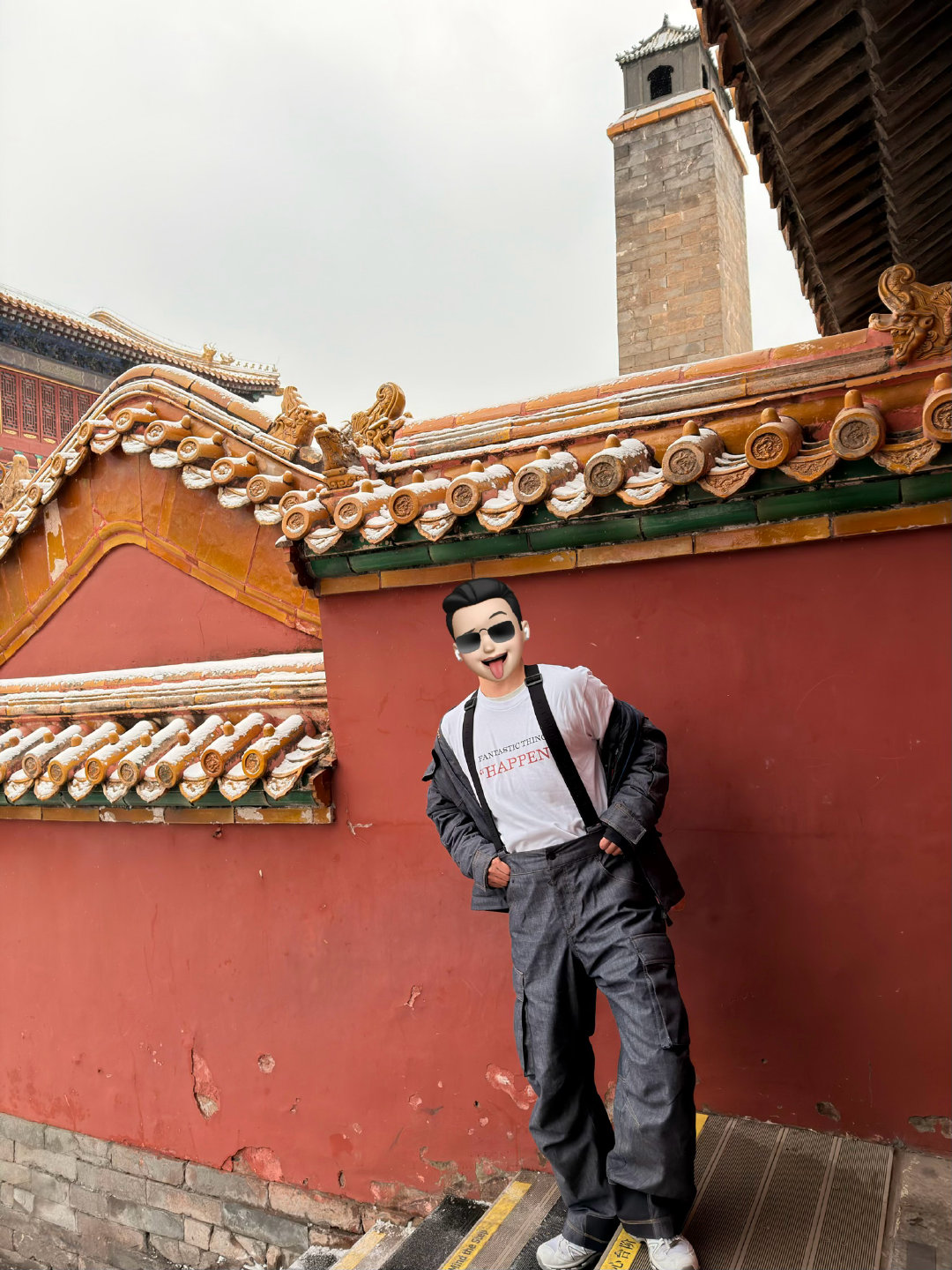 爱是：  重获自由，无畏山河，空谷回音，内心平静，自在如风，轻盈春夏     的