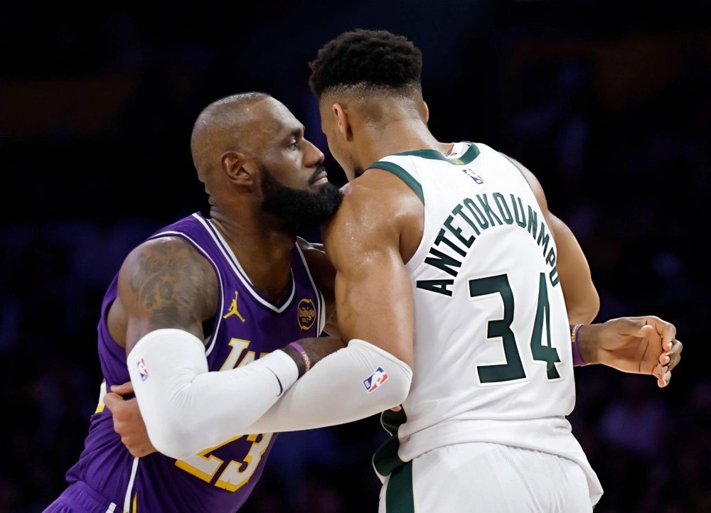 NBA记者Tony Jones很大胆 聊到了勇士在休赛期的一种设想交易 “ 你们