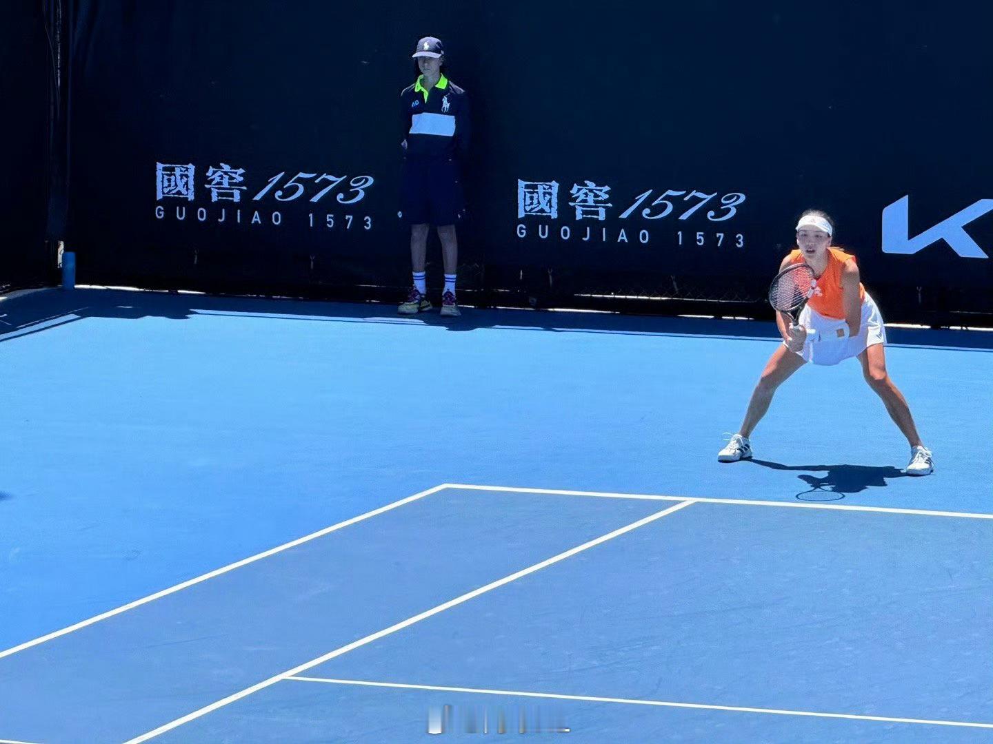 明天9:30 🇨🇳王欣瑜2.75 vs 诺斯科娃1.44(起亚球场)预测下这