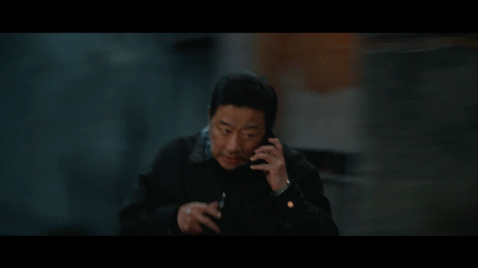 崩溃的爸伤心的妈难以回头的他角色刻画得太真实了，陈辉的固执与糊涂，父母的绝望与崩