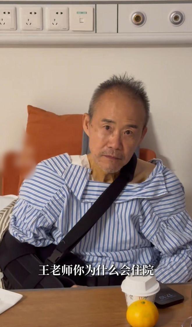 **【最狠的商战，原来是夫妻各走各路？
】**
这哪是婚姻，分明是一场顶级资源的