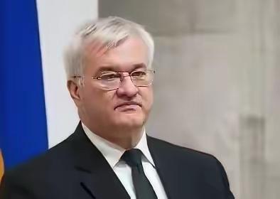 乌克兰敦促欧盟赶紧“打钱”！

​当地时间4月14日，乌克兰外长瑟比加在社交媒体