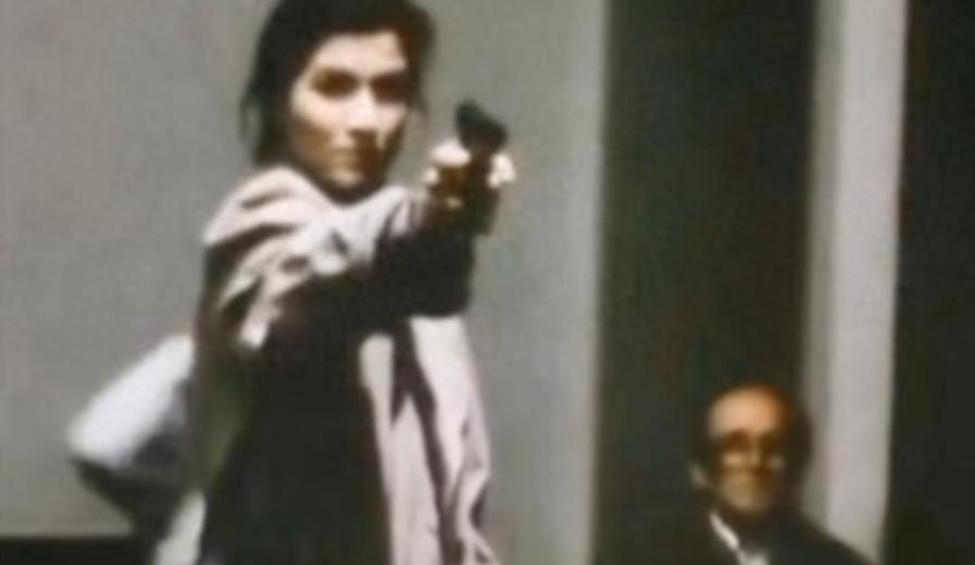 德国复仇之母，女儿被害还遭污蔑，庭审现场母亲朝凶手连开8枪
 
1981年3月6