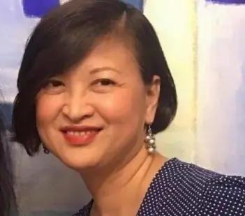 《华尔街日报》前中国籍记者魏玲灵，堪称外媒中对华态度最尖锐的记者之一。翻看她过去