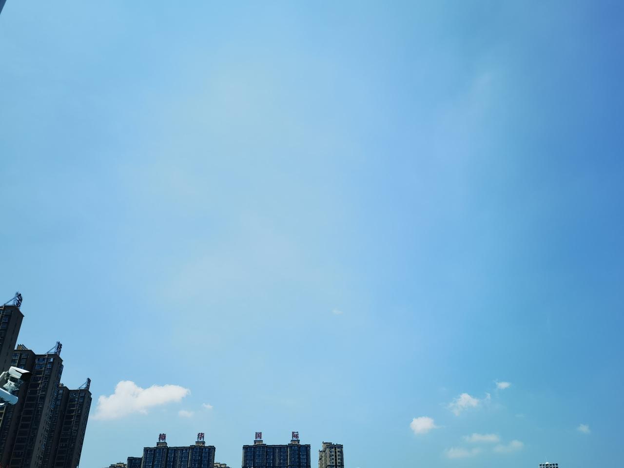 这就是学界、舆论所说的“四超越”，是伟人莫言的观点么？
 
1. 超越党派
​