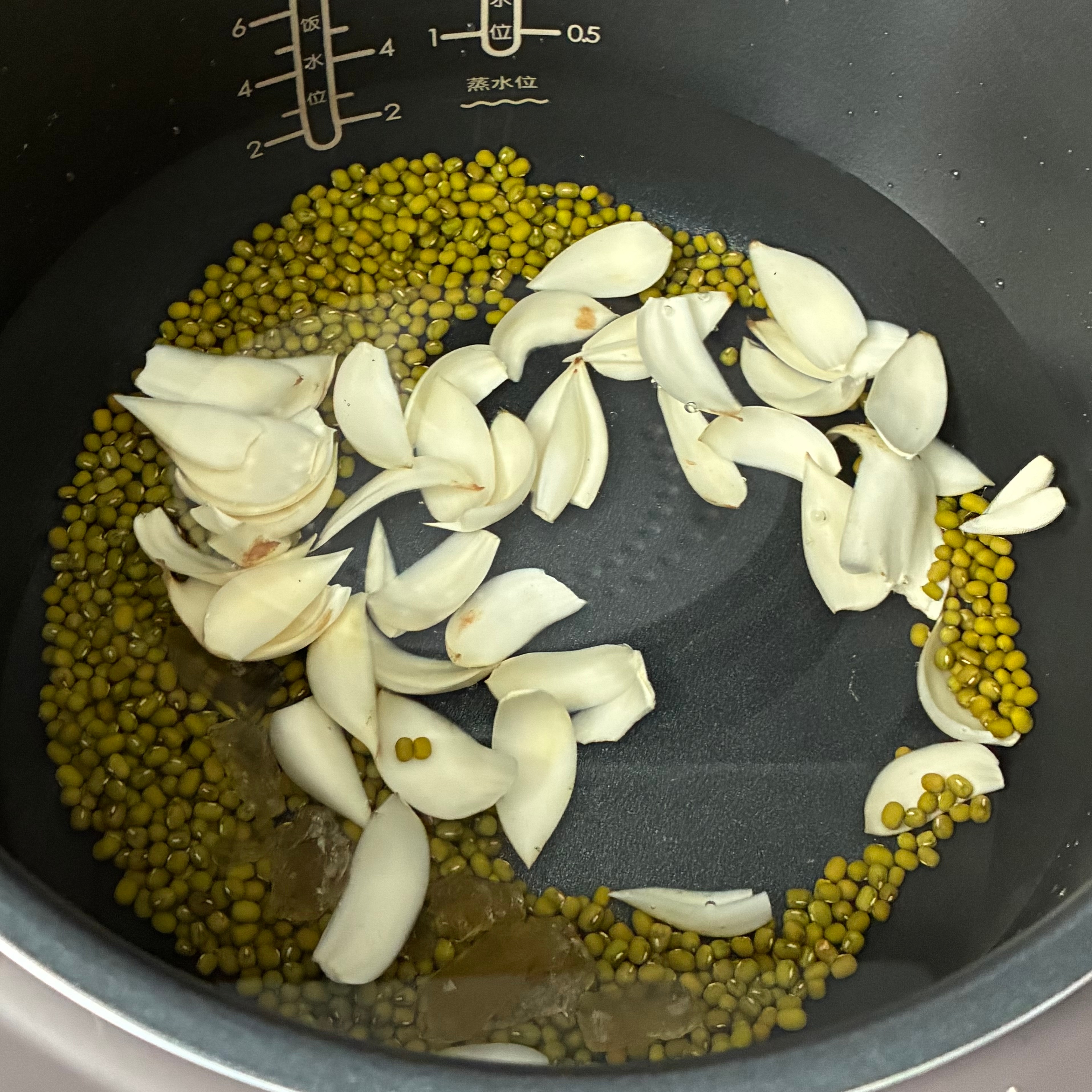 颤抖吧 我孩子又进厨房了