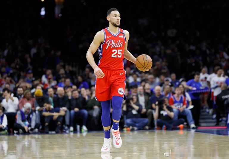 本·西蒙斯的ESPN E60纪录片《本·西蒙斯：真实自我》正式播出。本·西蒙斯为