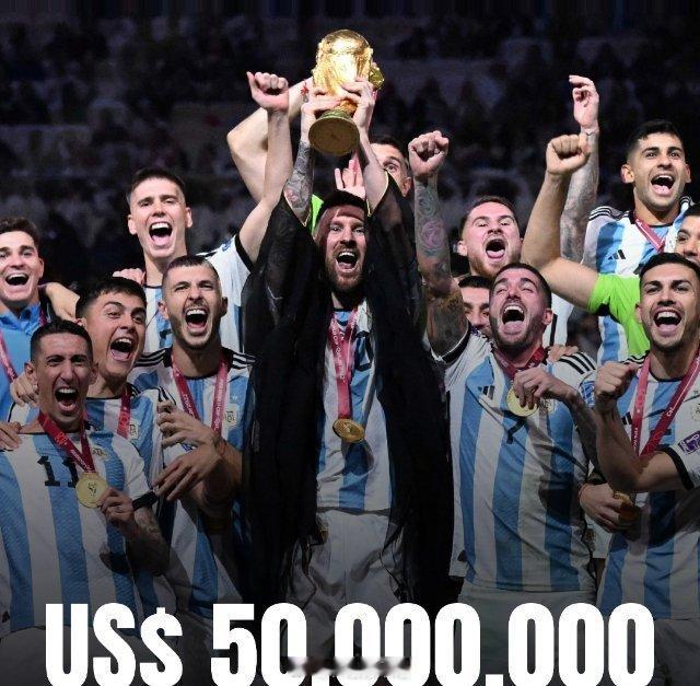 🚨🤯 💵 在卡塔尔洲际杯决赛期间召开的会议上，国际足联理事会批准了 202