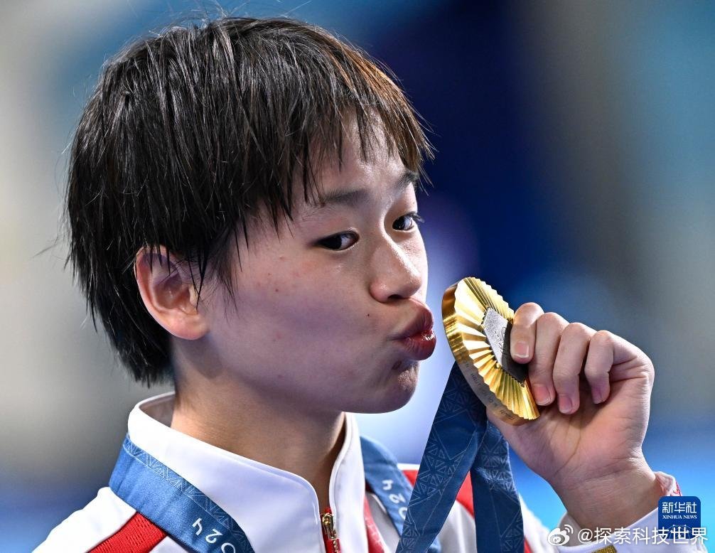 全红婵成最年轻奥运三冠王全红婵全妹妹未来太可期真的要被全红婵惊艳到了，小小年纪直