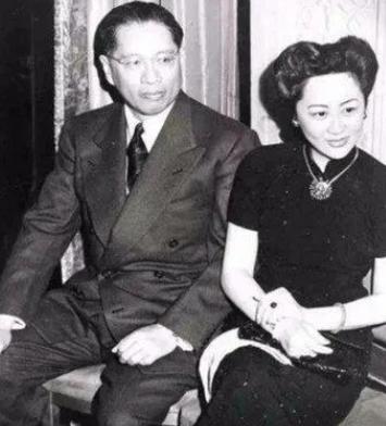 1941年，23岁的大美人任芷芬，嫁给了晚清第一富商盛宣怀的孙子盛毓邮。谁能想到