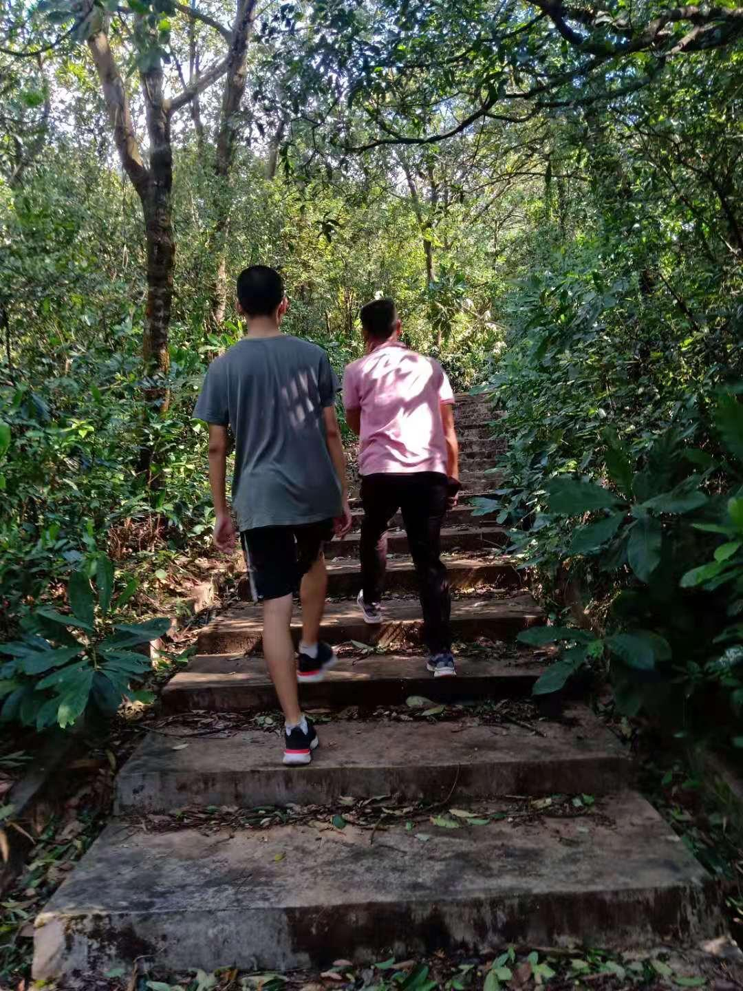 #梅姨案5个寻子家庭的喜与忧#【走出“梅姨”阴影：落网消息前后，5个寻子家庭的喜