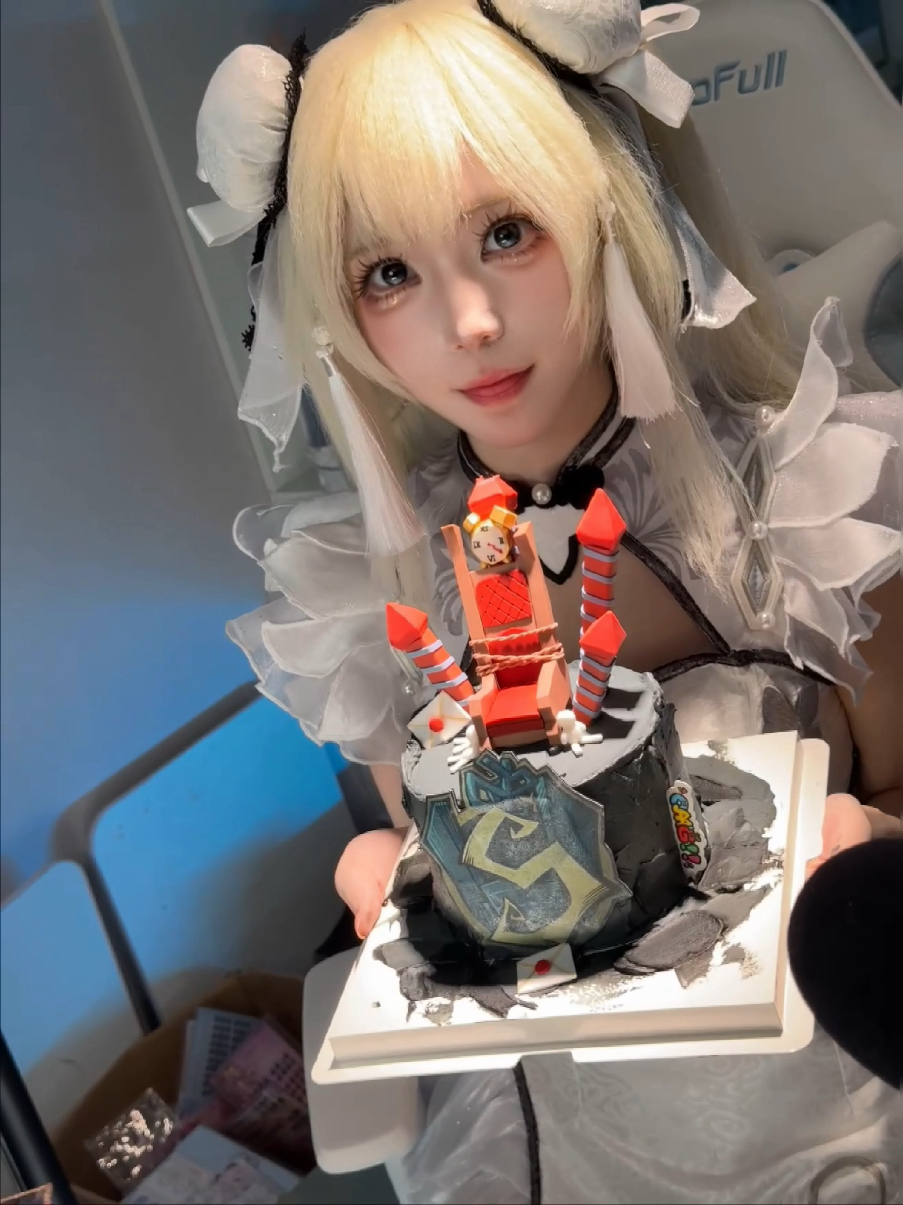 生日快乐…… 