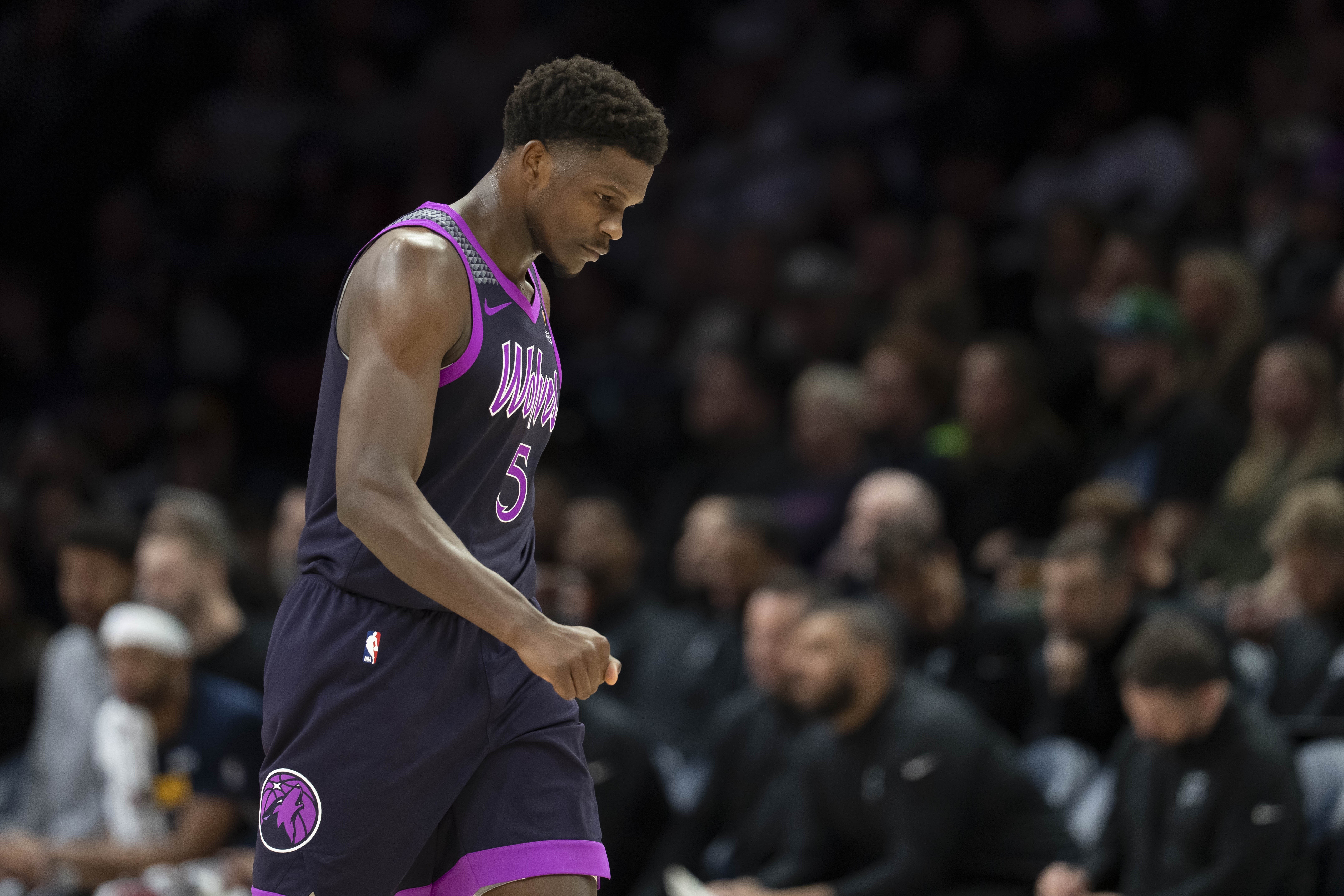 【💔森林狼梦碎瞬间！惨烈！季后赛耻辱纪录诞生🏀】西部半决赛G2，森林狼在今天