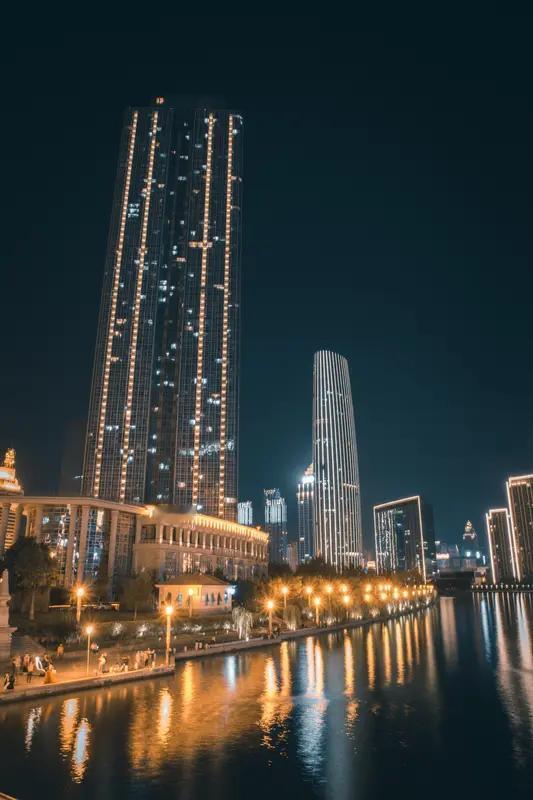 晒出你的本地生活很多人挤破头去北上广，我却偏爱留在天津。没有无休止的内卷，不用被