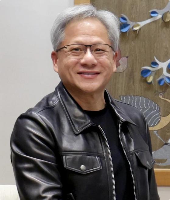 黄仁勋说：
“如果能回到20岁，
我会毫不犹豫，
回到我们那个年代。
我们那一代