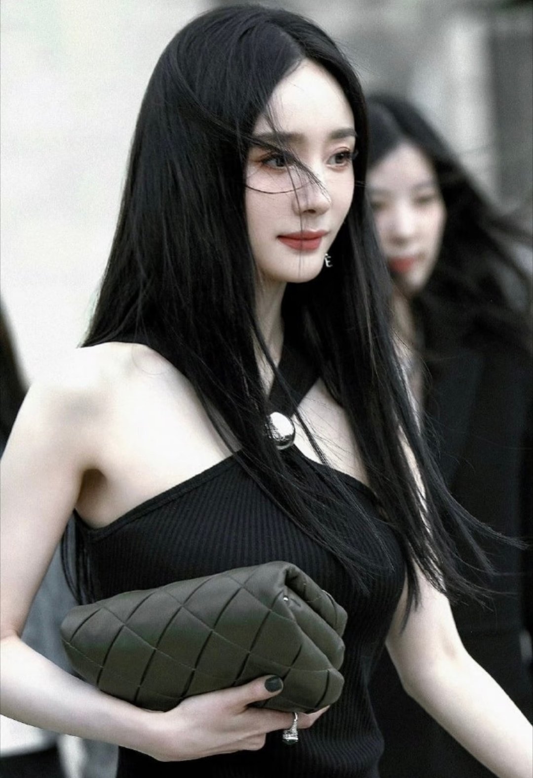 多吃浆果更美丽哦！杨幂说女孩子要多吃berry