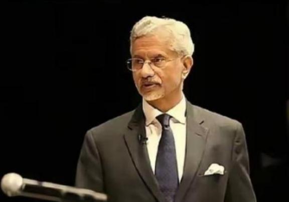 印度外长苏杰生给台湾问题放了狠话，大意是说：如果中国想在台湾问题上指望印度保持沉