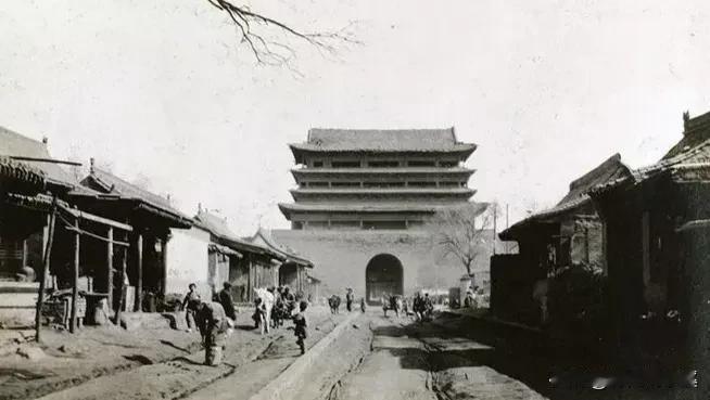 【历史上太原城的四次兴衰】
一、第一个兴衰期大体为公元前 497 年至公元 39