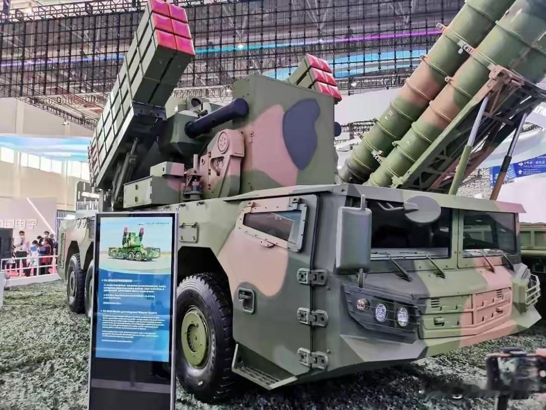 2026年的7月20号，巴林国际机场东侧的海滩上面，三辆中国造的FK-2000型