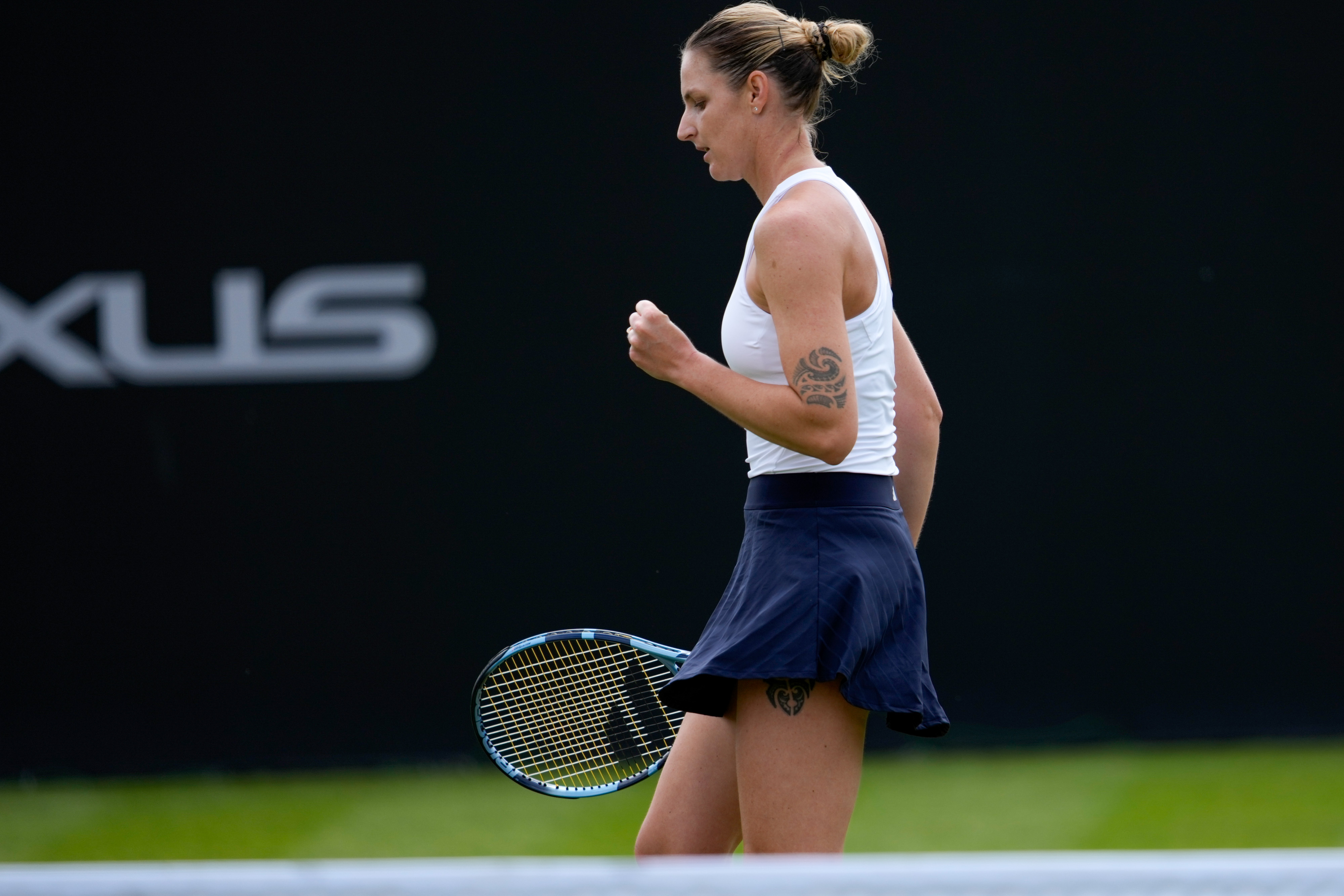 重返巡回赛四强🙌WTA250诺丁汉站1/4决赛，前赛会冠军卡·普利斯科娃以7-
