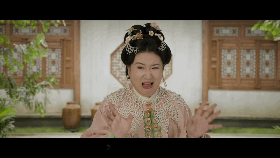 李嘉琦锤娜丽莎从兰闺打到芬芳 古灵精怪老板娘遇傲娇大小姐，不吵到鸡飞狗跳不罢休！