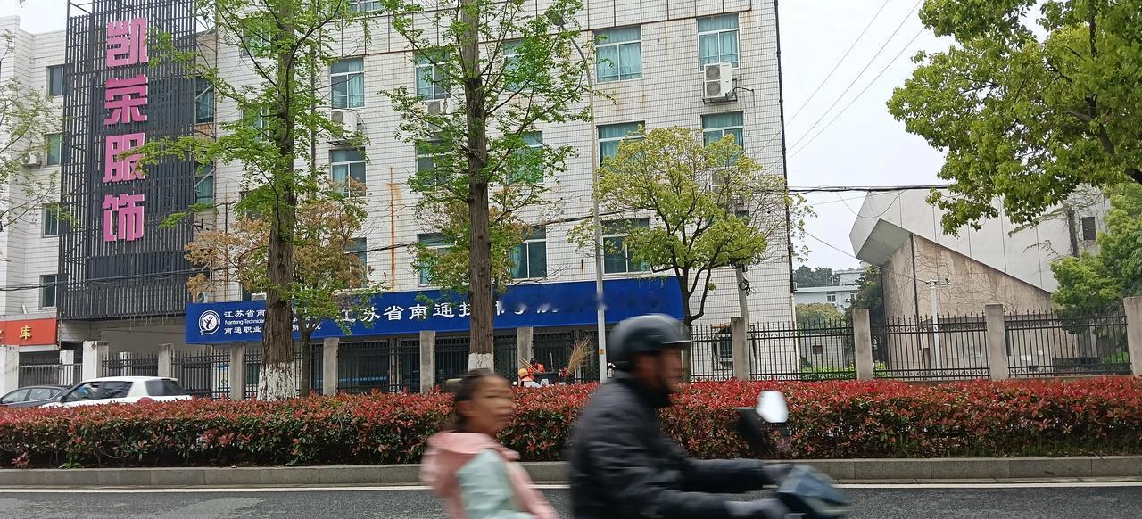 朱元璋屠戮功臣，是为给皇权扫清障碍，确保朱家江山稳固。