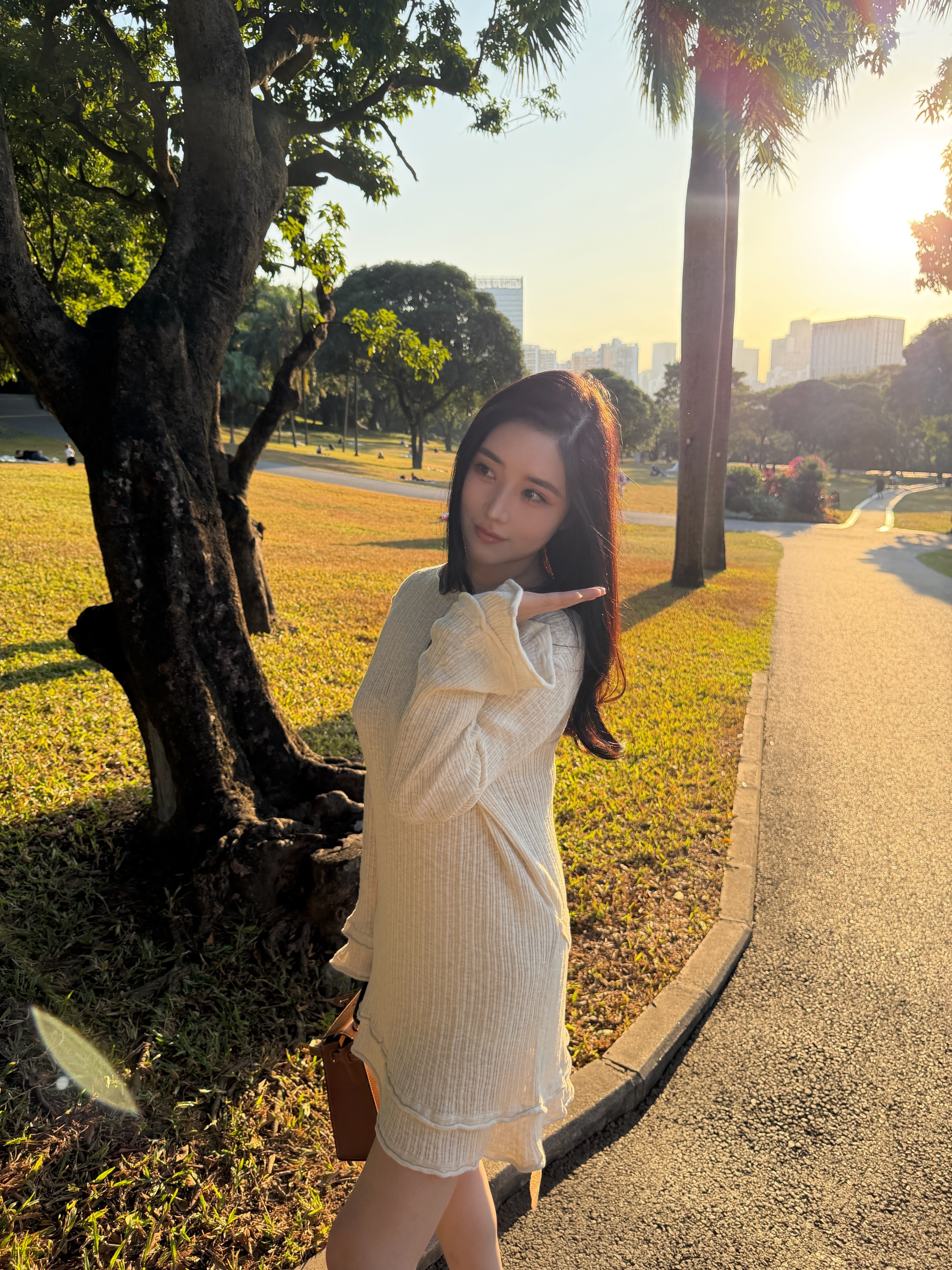 我也非常喜欢☀️阳光打在脸上 温暖从心里升起的那种感觉 