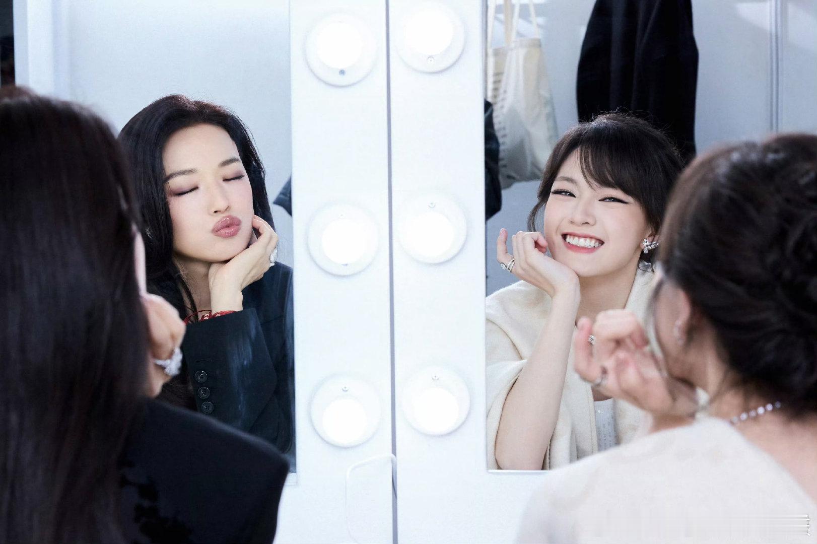 舒淇和文淇，我在等一个本子 