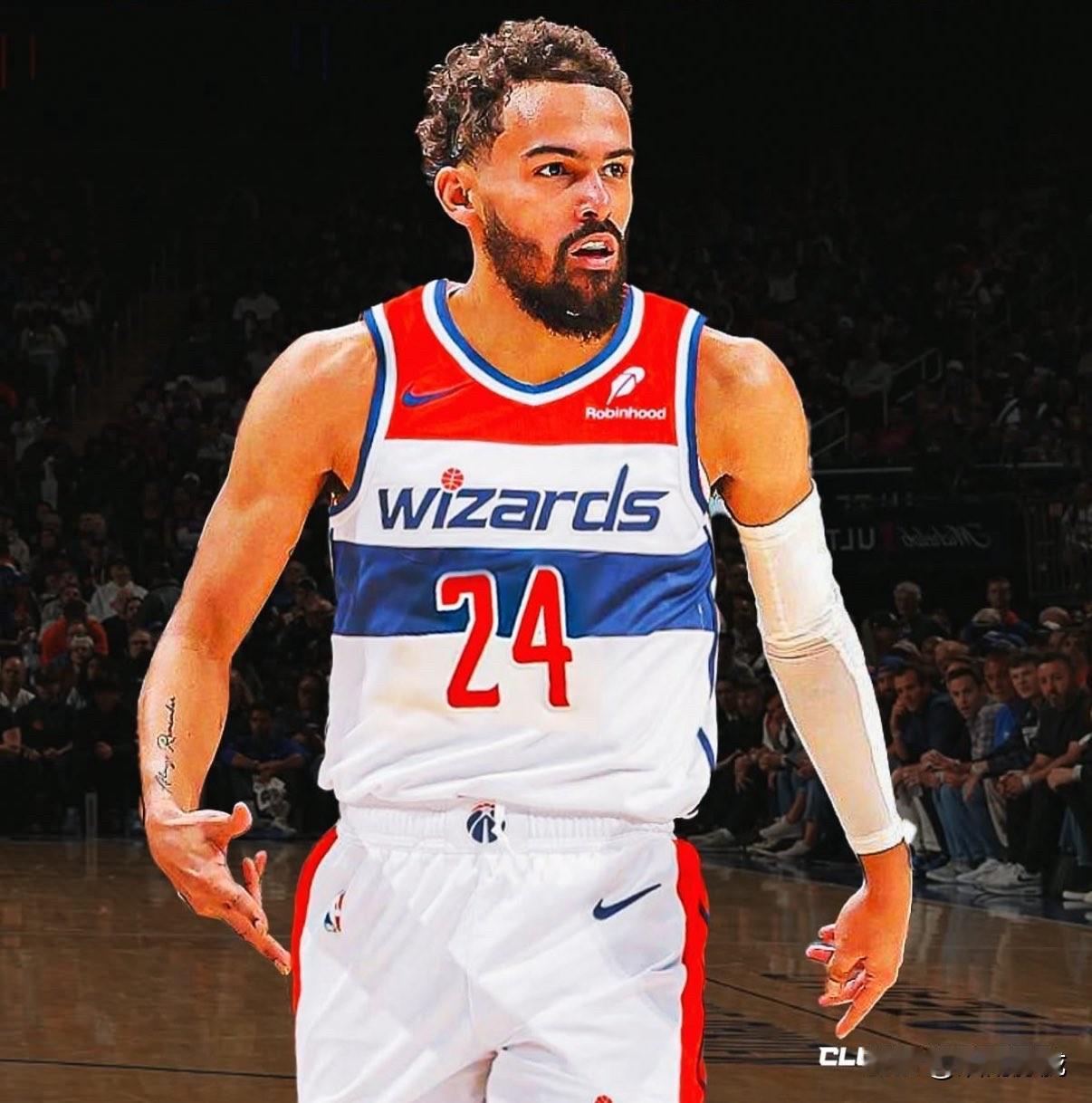 据JoshuaBRobbins报道，特雷·杨本赛季预计不会为奇才队出战太多比赛，