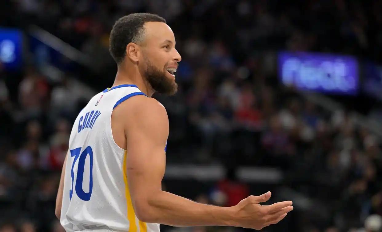 库里累了，一群老将在上一场燃尽了自己，一天休息不到，就坐飞机远程去凤凰城太阳的主