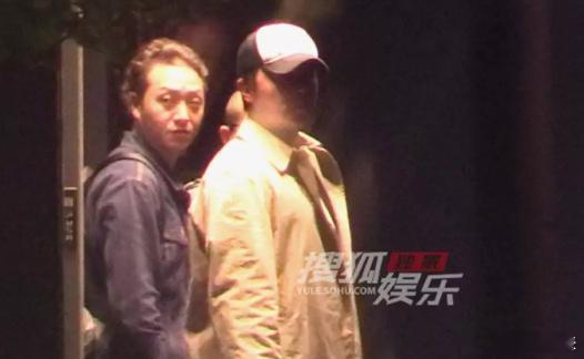 张子枫去陈思诚工作室 日前，媒体拍到张子枫从陈思诚工作室出来，要有新合作了吗？ 