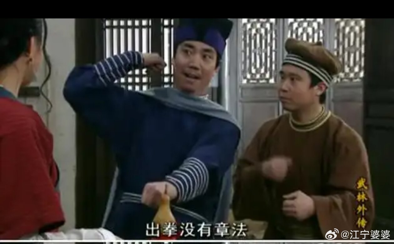 唉今天这个雨下的，一路上三四条街下雨，三四条街不下雨，还都互相不连着，感觉像在亚