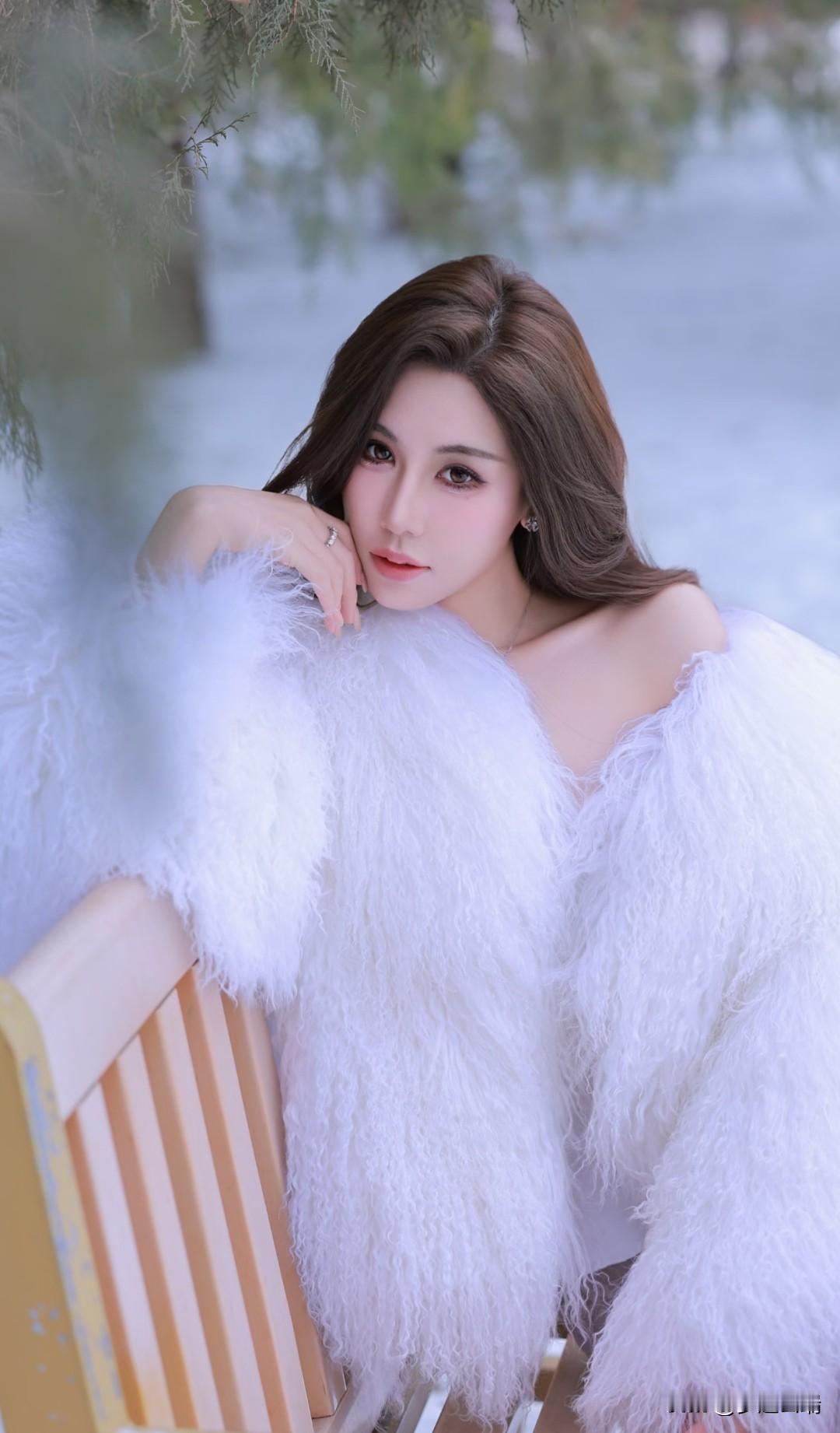 一朝长安雪   半梦醉人间