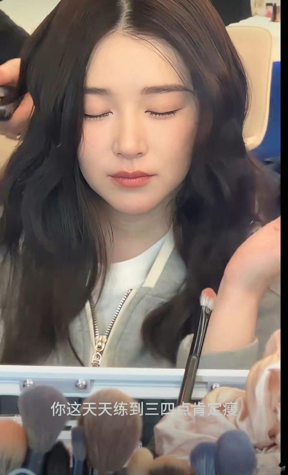 凌晨三四点的排练房，藏着乘风2026 阚清子的滚烫初心。哪怕只睡2小时，也要站好