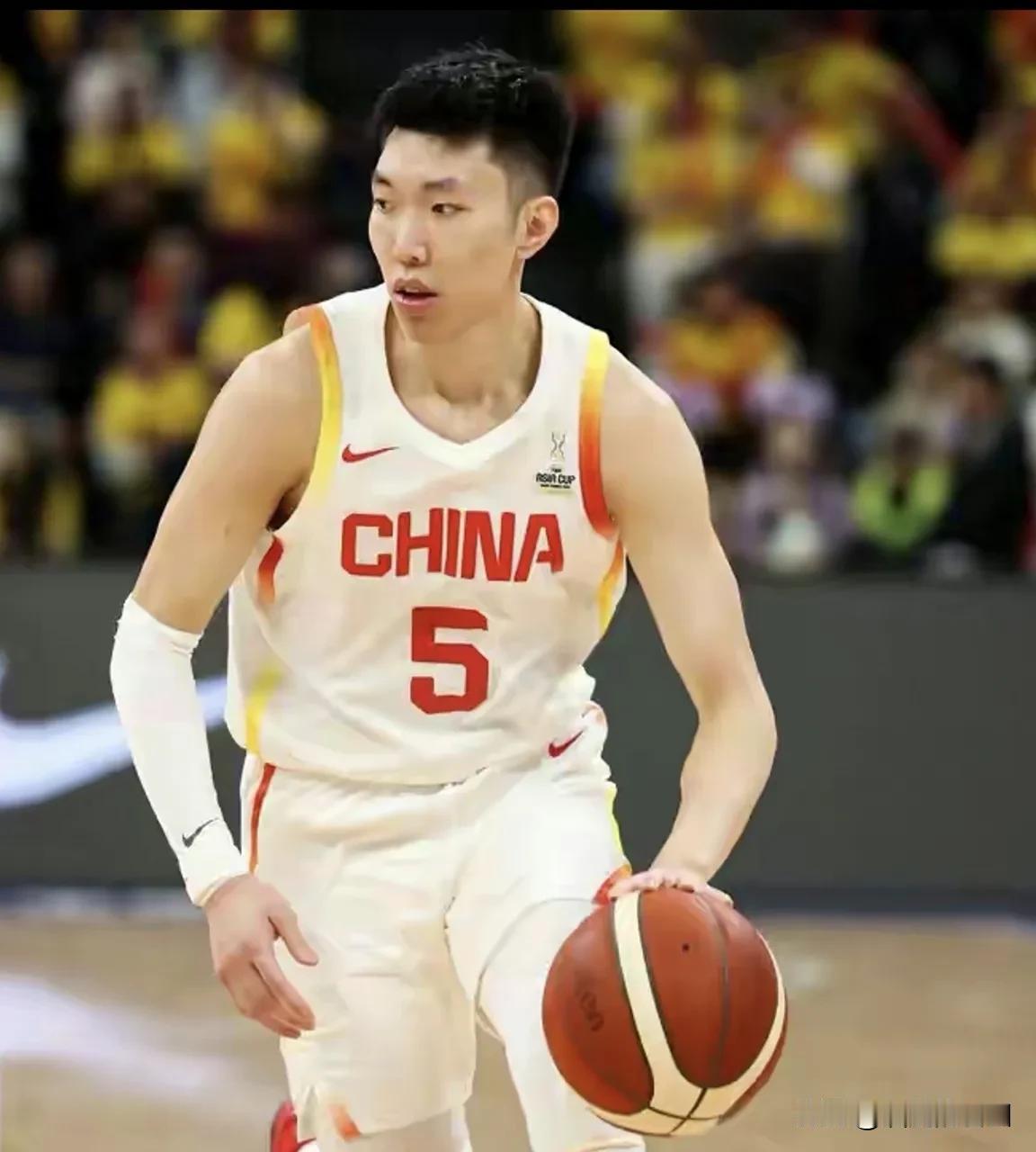 连我都不信，中国男篮能击败澳大利亚队？
但一点都不影响我喜欢这支中国男篮，我支持