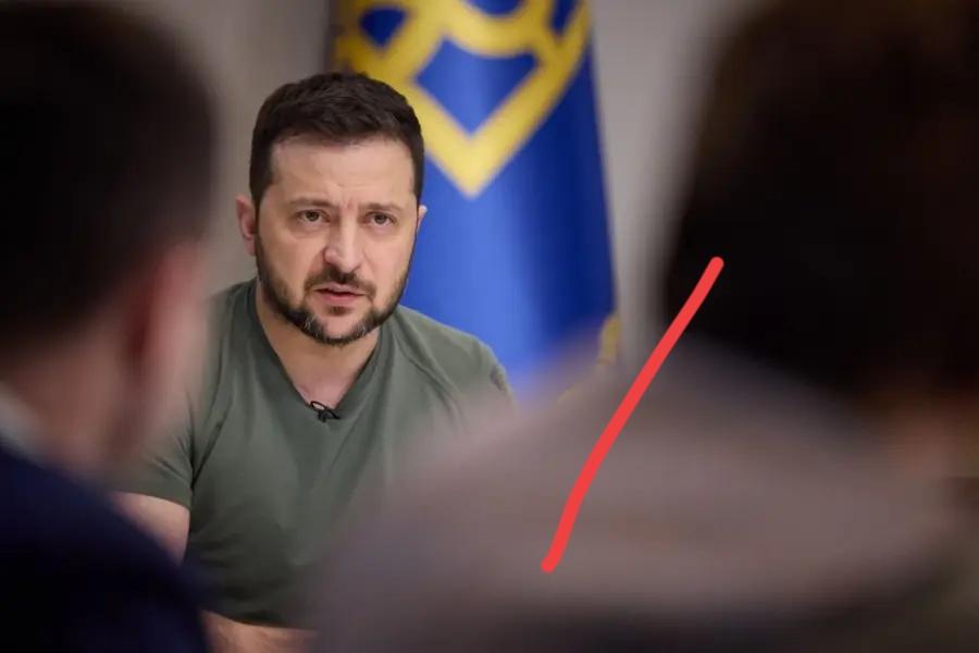 果不其然！
11 月 29 日， 乌克兰总统泽伦斯基指示乌梅罗夫率领前往美国的乌